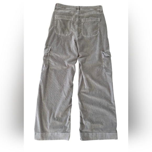 AE Corduroy Super High-Waisted Baggy Wide-Leg Pant Sage Womens 8 Stretchy Cargo - Picture 3 of 14